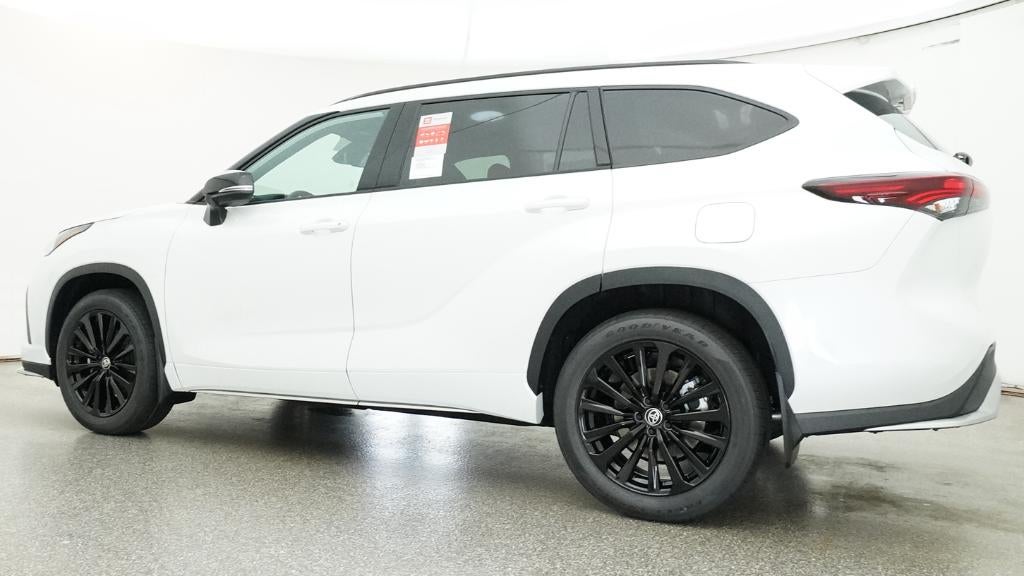2026 Toyota Highlander XSE