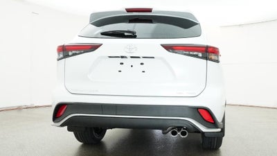 2026 Toyota Highlander XSE