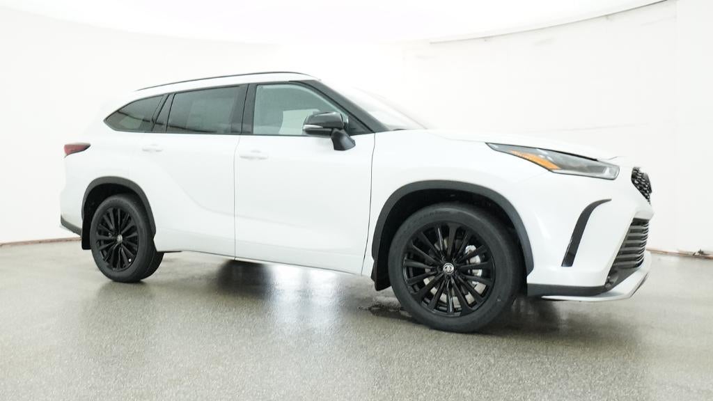 2026 Toyota Highlander XSE