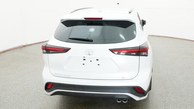 2026 Toyota Highlander XSE