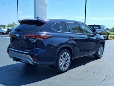 2026 Toyota Highlander Platinum