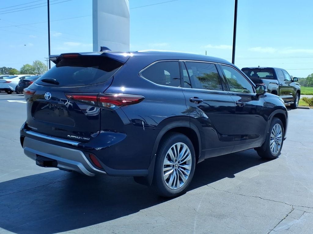 2026 Toyota Highlander Platinum
