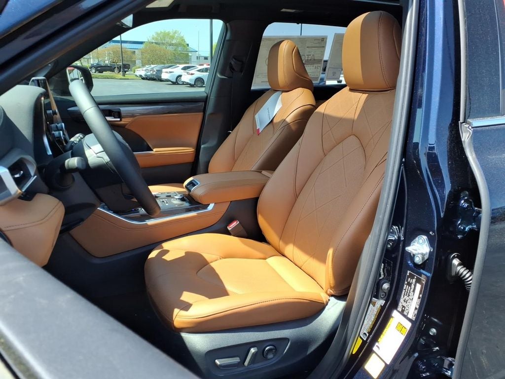 2026 Toyota Highlander Platinum