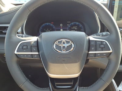 2026 Toyota Highlander Platinum