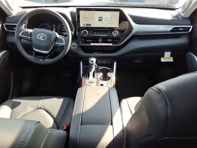 2026 Toyota Highlander Platinum