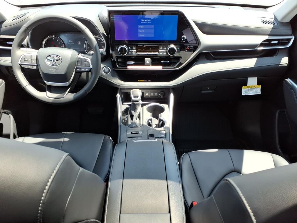 2026 Toyota Highlander XLE