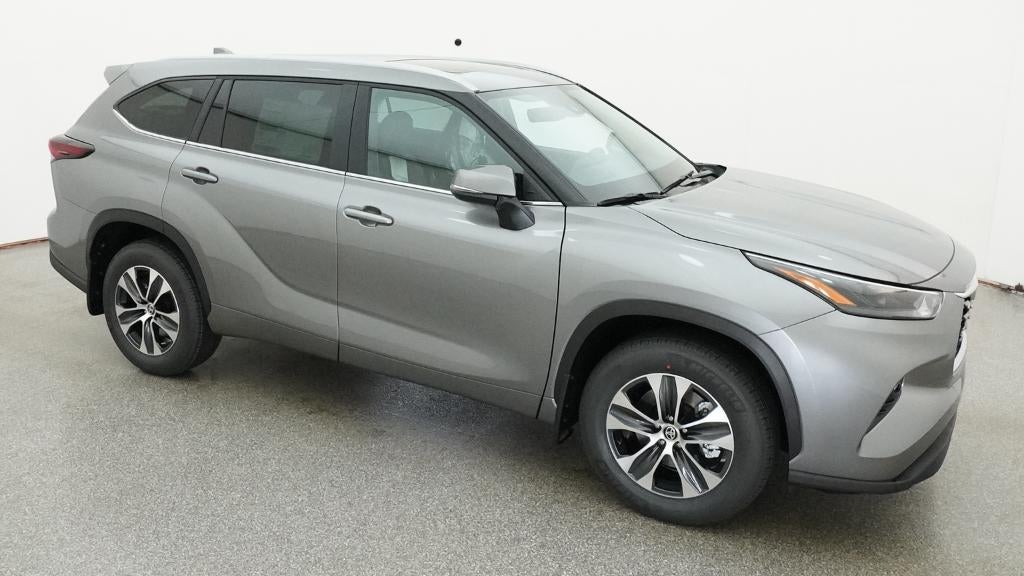 2026 Toyota Highlander XLE