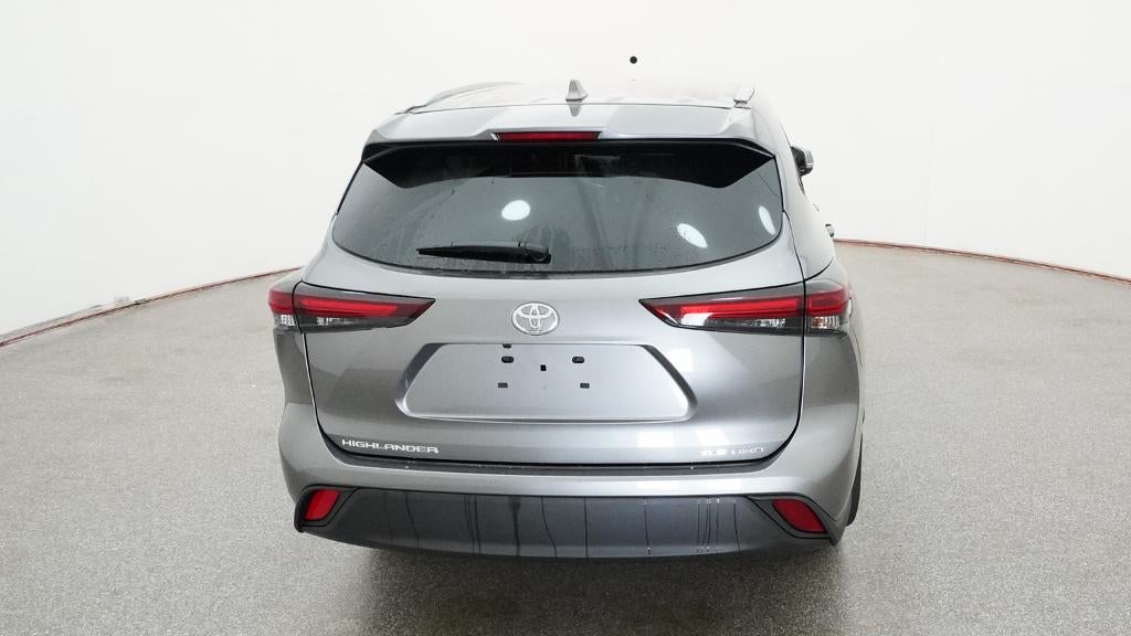 2026 Toyota Highlander XLE