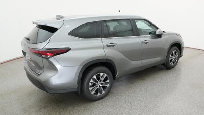 2026 Toyota Highlander XLE