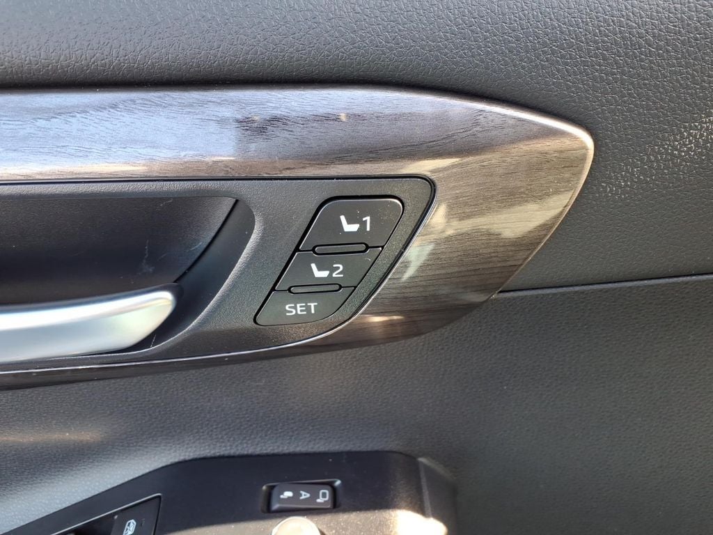 2026 Toyota Highlander Hybrid Limited