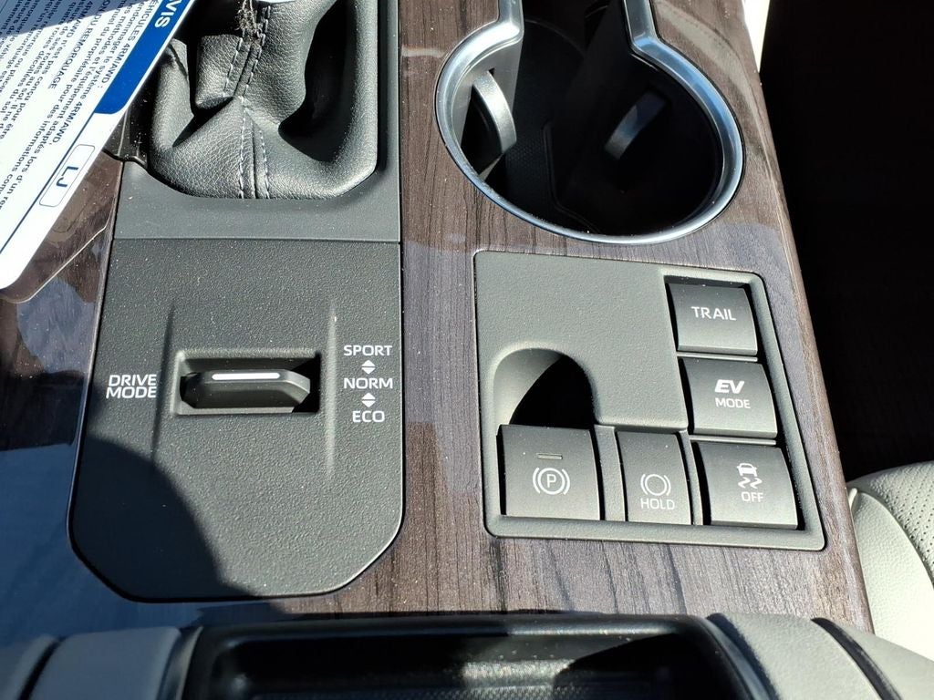 2026 Toyota Highlander Hybrid Limited