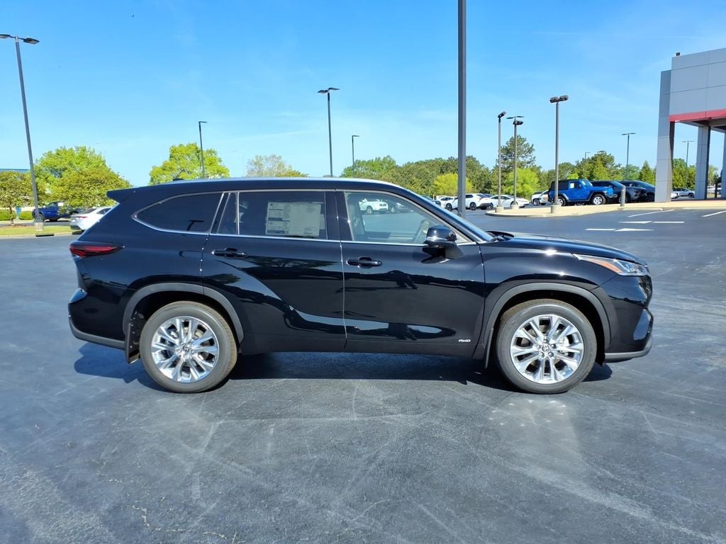 2026 Toyota Highlander Hybrid Limited