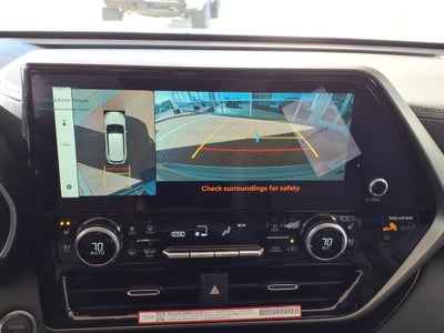 2026 Toyota Highlander Hybrid Limited