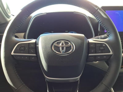 2026 Toyota Highlander Hybrid Limited