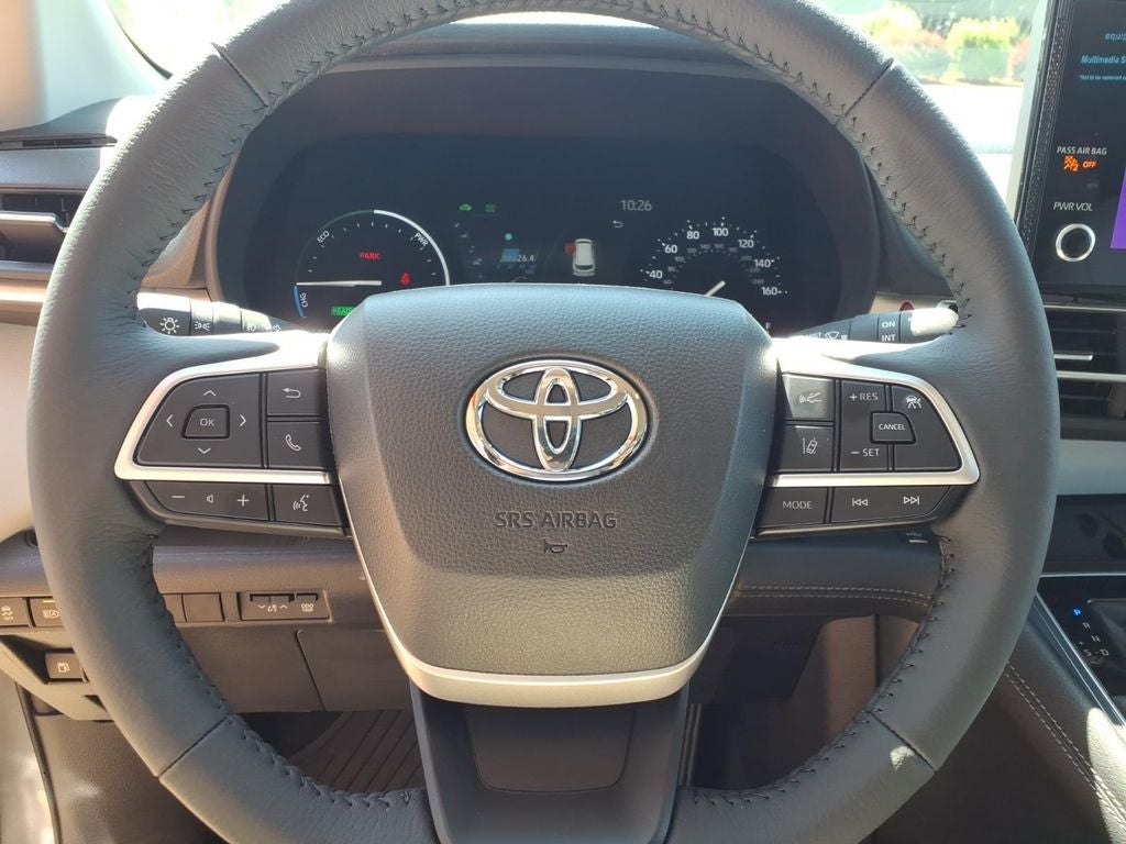2026 Toyota Sienna XLE