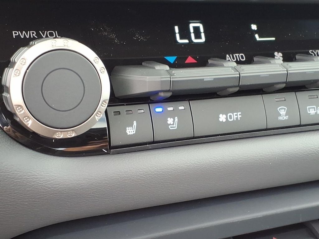 2026 Toyota Tundra i-FORCE MAX Tundra Capstone