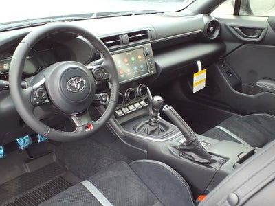 2026 Toyota GR86 Premium MT