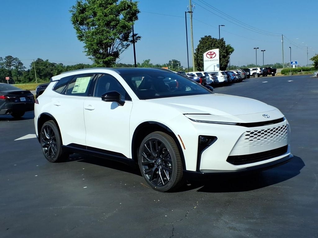 2026 Toyota Toyota Crown Signia Limited