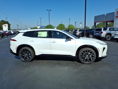 2026 Toyota Toyota Crown Signia Limited