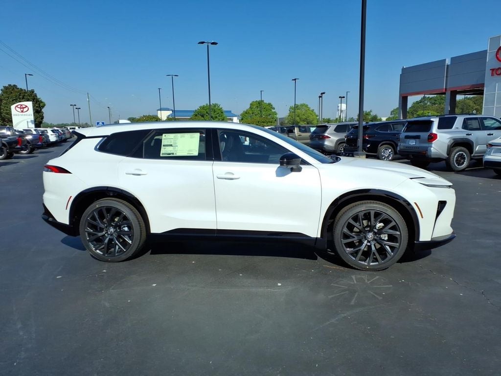 2026 Toyota Toyota Crown Signia Limited