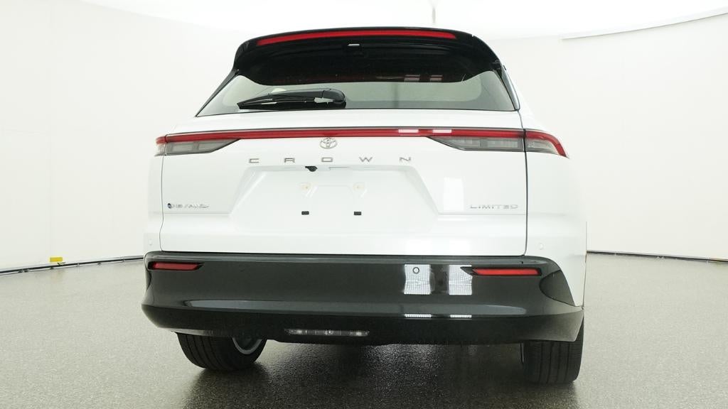 2026 Toyota Toyota Crown Signia Limited