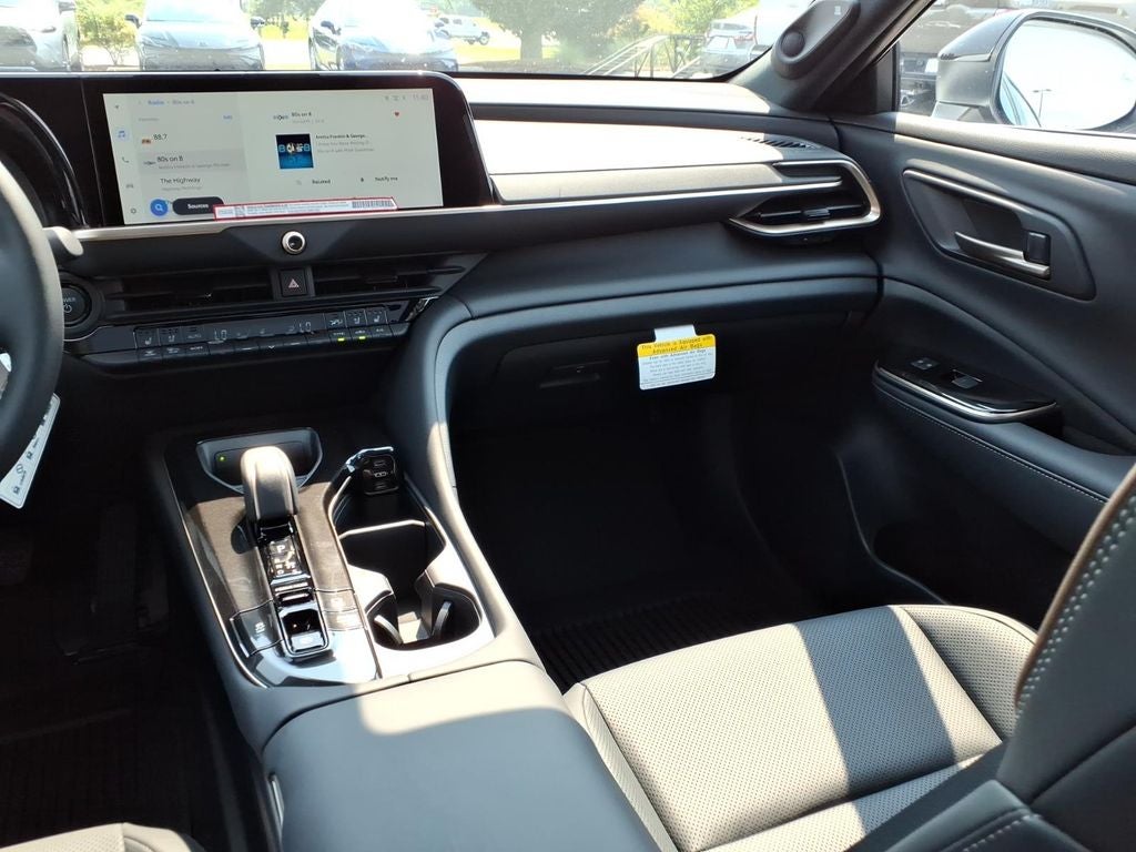 2026 Toyota Toyota Crown Signia Limited