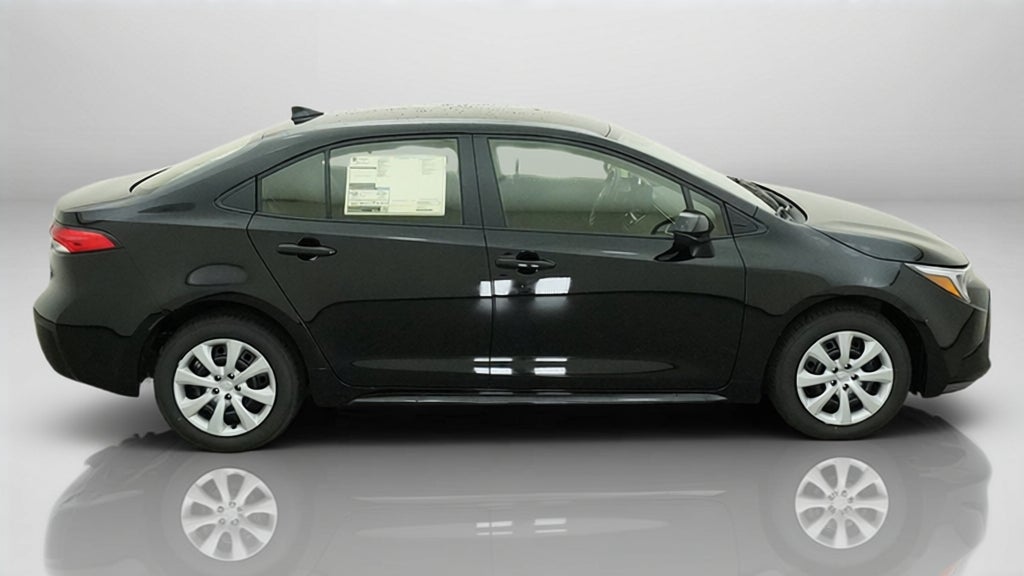 2027 Toyota Corolla Hybrid LE
