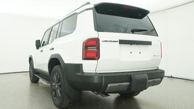 2026 Toyota Land Cruiser Base