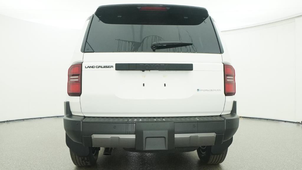 2026 Toyota Land Cruiser Base