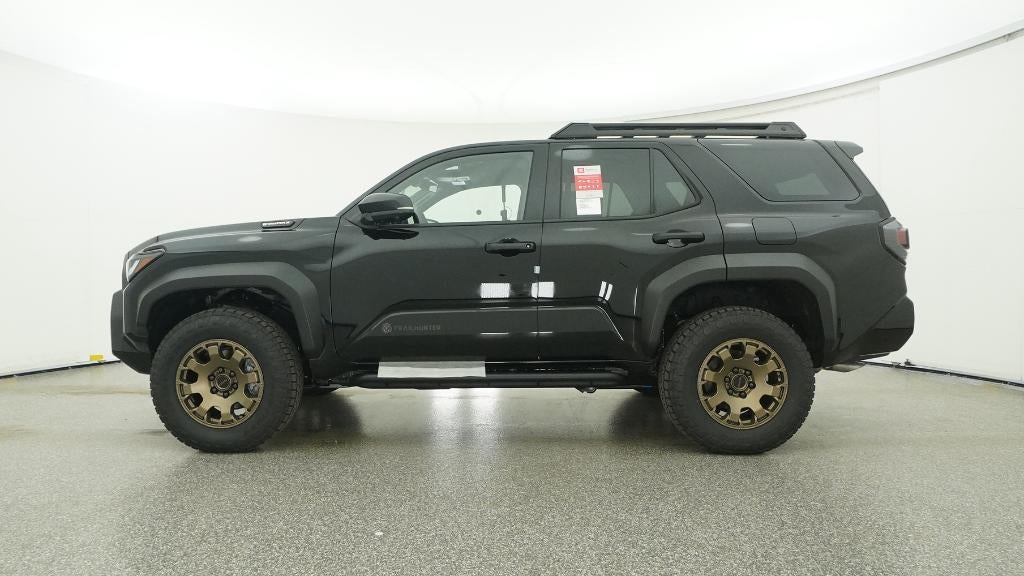 2026 Toyota 4Runner i-FORCE MAX 4Runner Trailhunter
