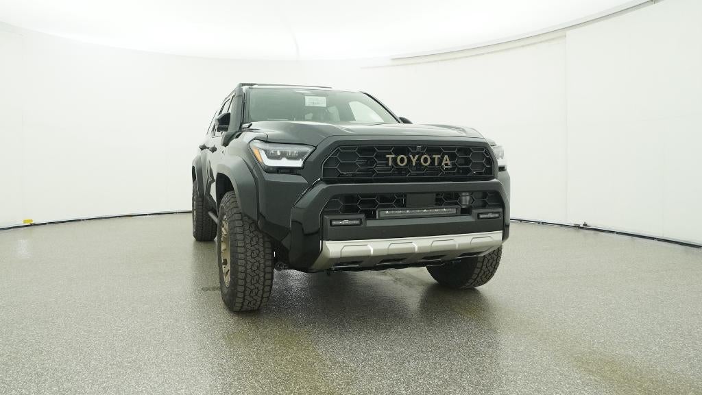 2026 Toyota 4Runner i-FORCE MAX 4Runner Trailhunter