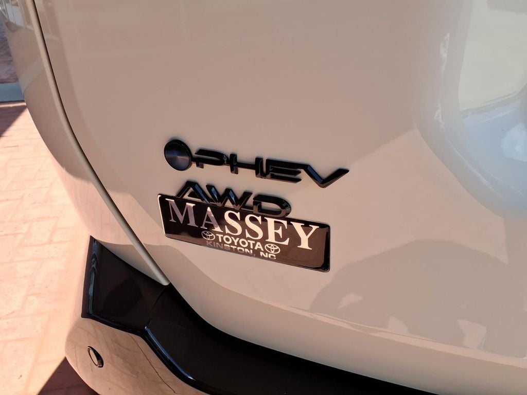 2026 Toyota RAV4 Plug-in Hybrid SE