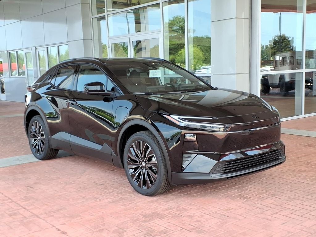 2026 Toyota C-HR XSE