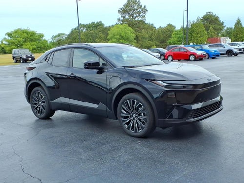 2026 Toyota C-HR XSE
