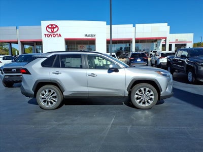 2025 Toyota RAV4 XLE Premium